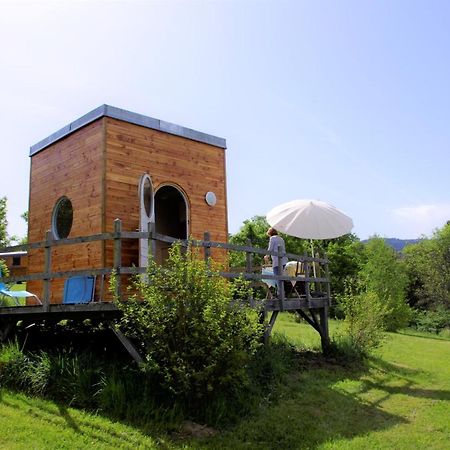 Les Roulottes Et Cabanes Du Livradois Guest House Cunlhat Luaran gambar